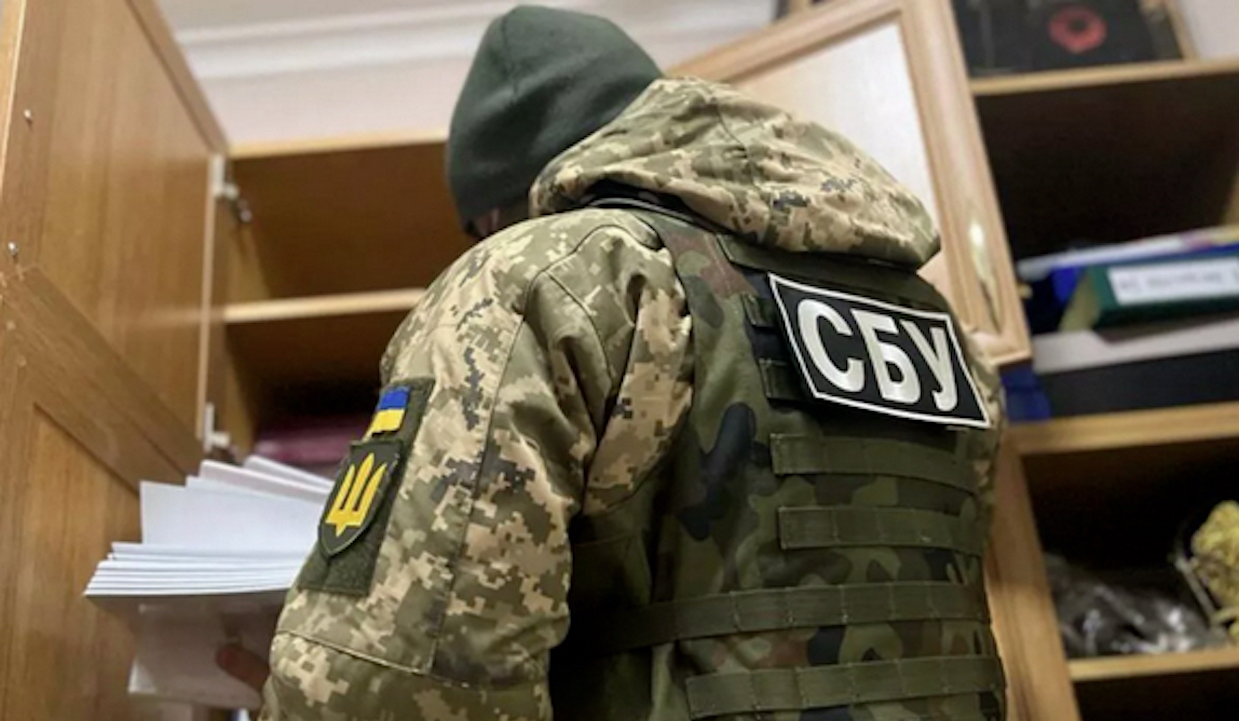 Ukrainian Secret Police targets Christian Journalists. Russian Forces strike meeting of Kiev’s Top Brass